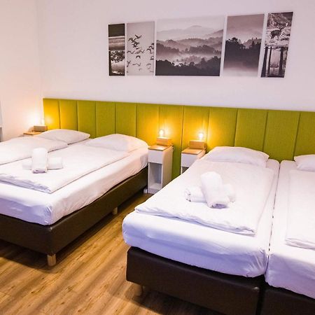 Hirsch Hotel ハーナウ・アム・マイン エクステリア 写真