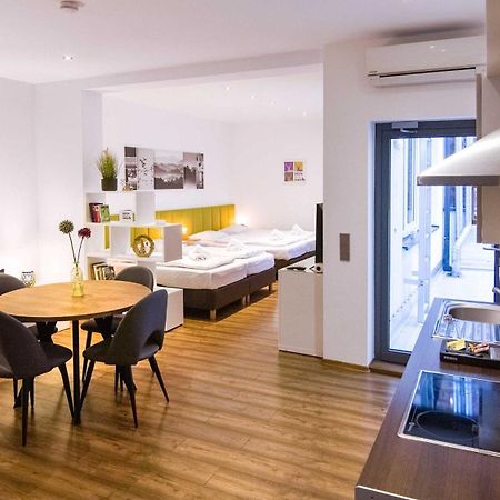 Hirsch Hotel ハーナウ・アム・マイン エクステリア 写真